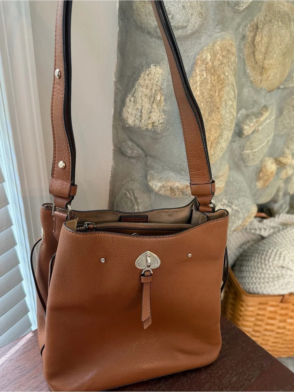 Kate Spade Marti Small Bucket Bag Camel EUC